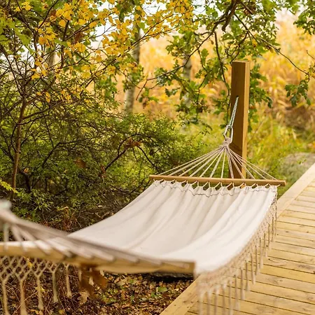 Surfviken Glamping And B&B Stenungsund Exterior photo