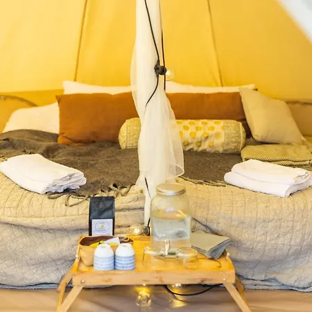 Surfviken Glamping And B&B Stenungsund Exterior photo